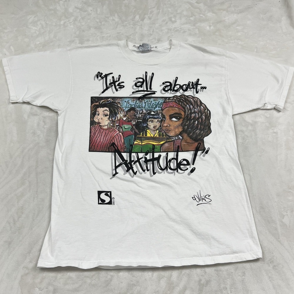 Gildan Graphic T-Shirt Mens XL White 1992 It\'s All About Attitude Collins Art